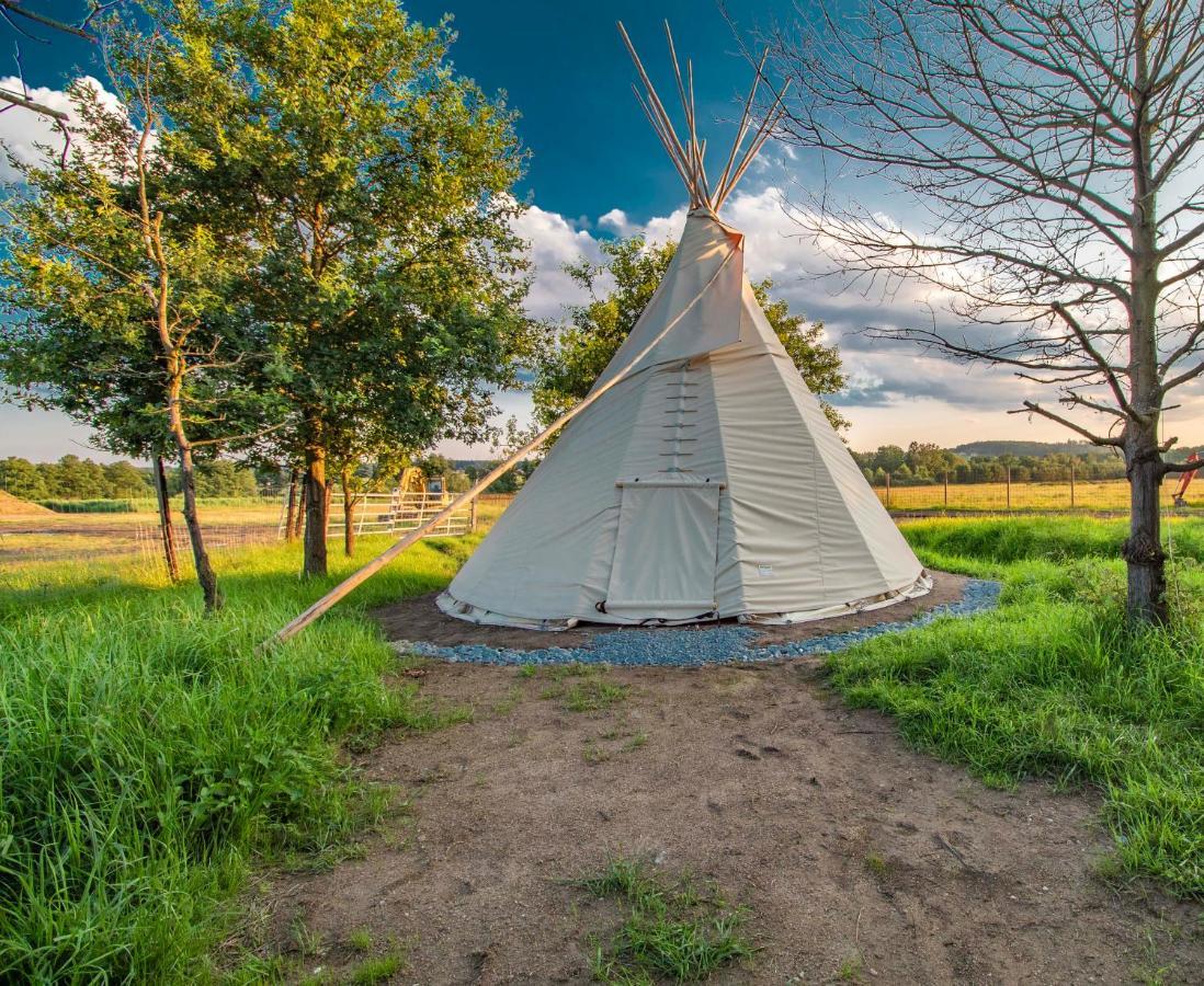 Residence Safari Resort - Teepee Village Borovany  외부 사진